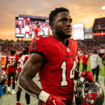 Chris Godwin Reacts to Mike Evans'